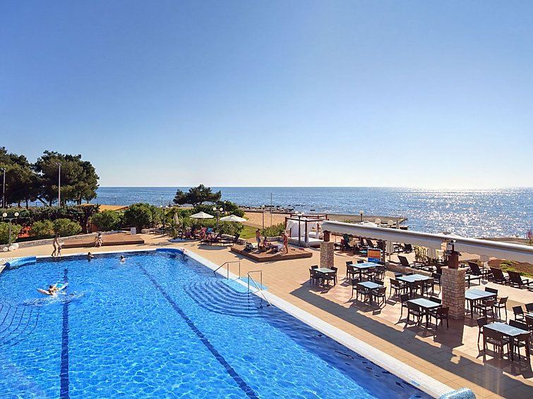 Photo of Outdoor in Monterol