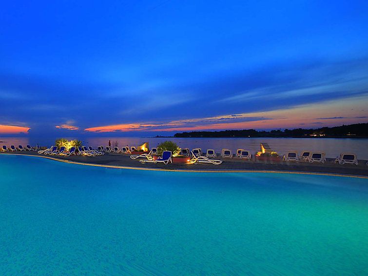 Photo of Outdoor in Monterol
