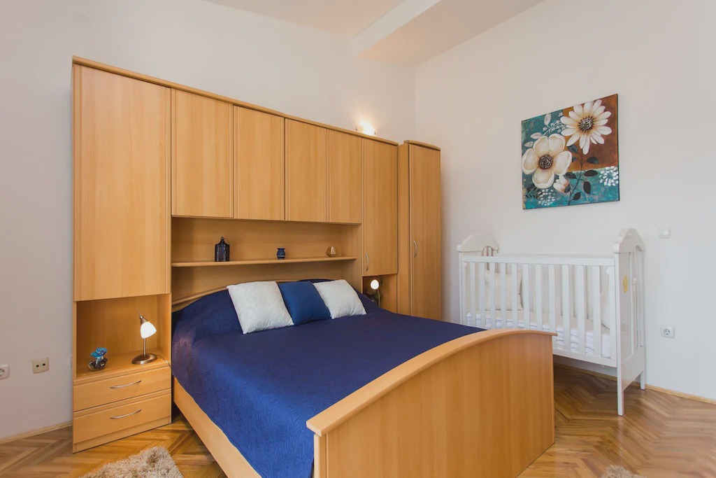 Photo of Bedroom in Neoric