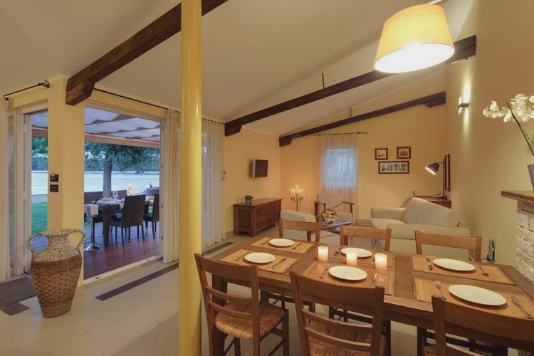 Photo of Livingroom in Monterol