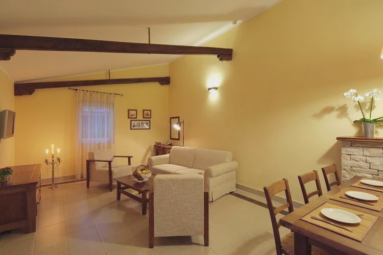 Photo of Livingroom in Monterol