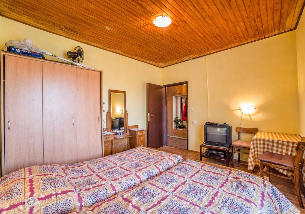 Photo of Bedroom in Grabri