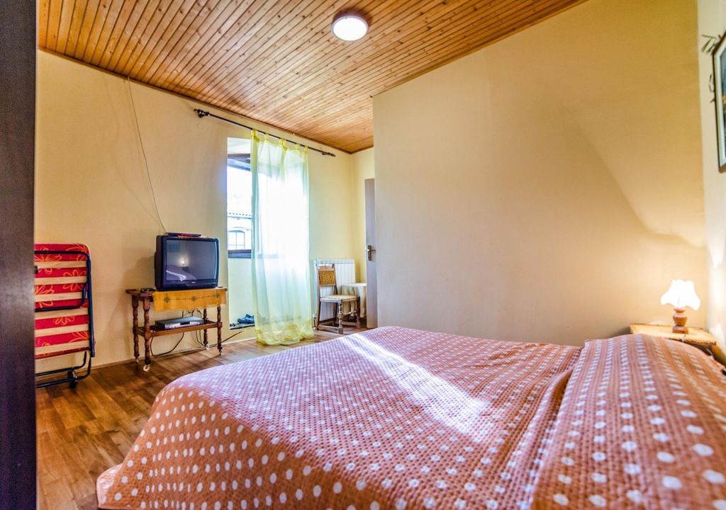 Photo of Bedroom in Grabri