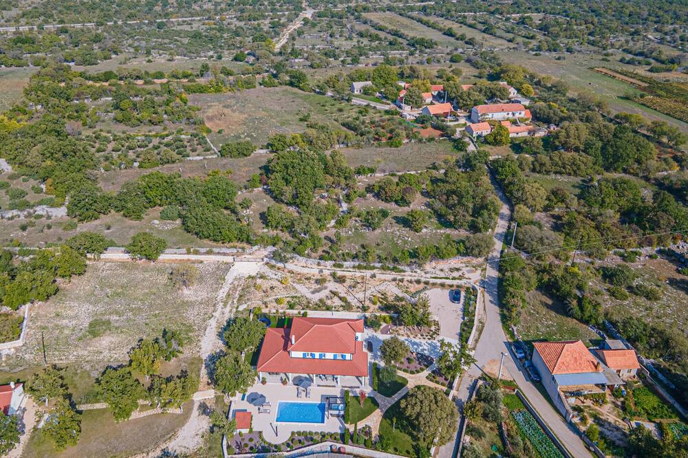 Photo of Outdoor in Drnis