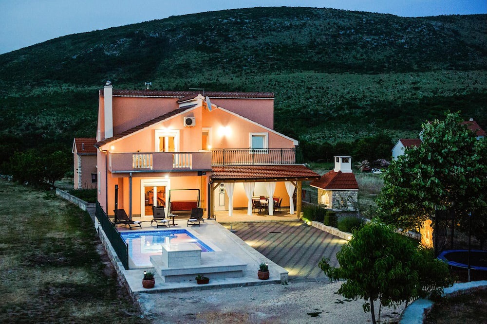 Photo of Outdoor in Cavoglave