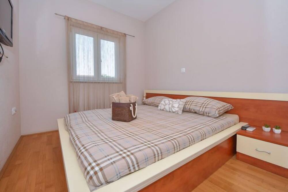 Photo of Bedroom in Veli Iz