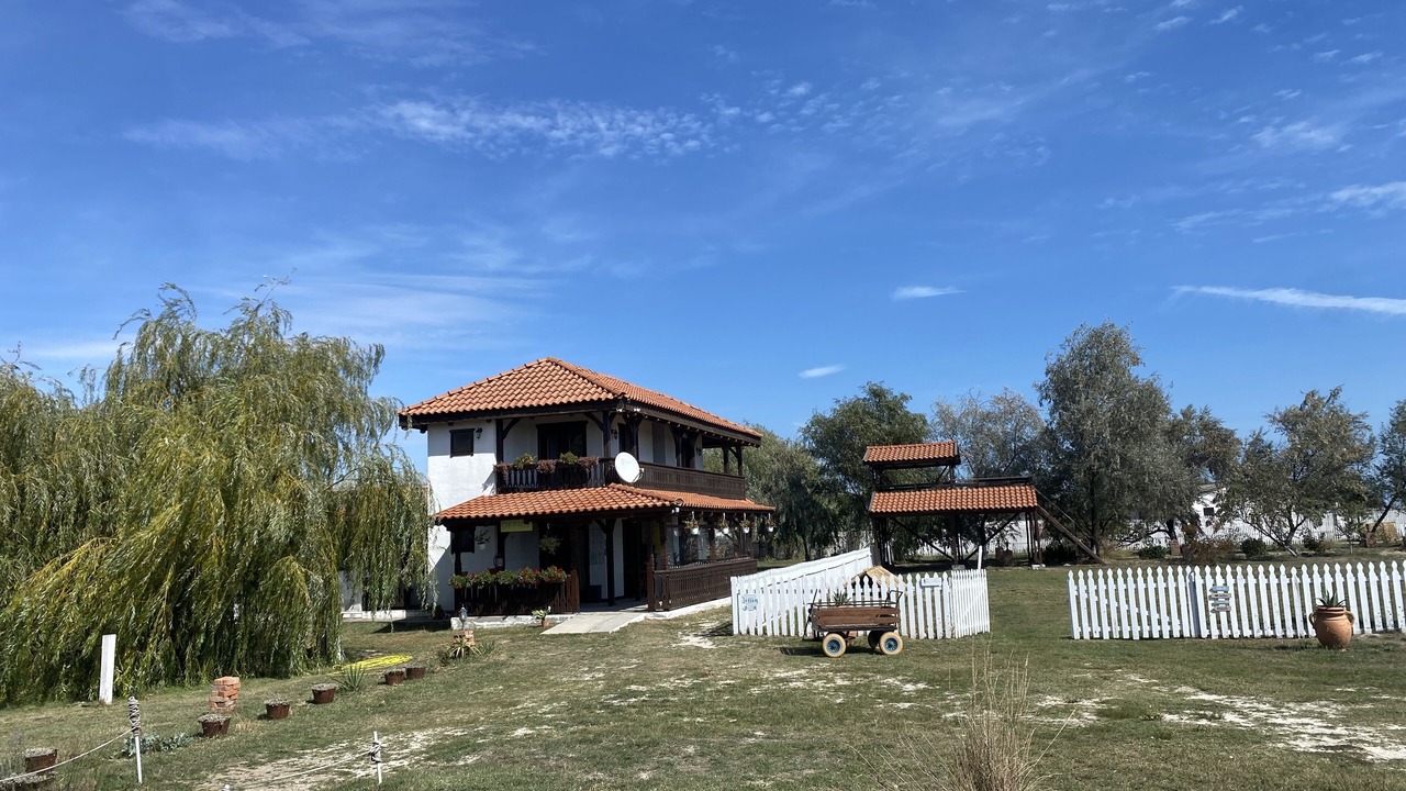 Photo of Outdoor in Vadu
