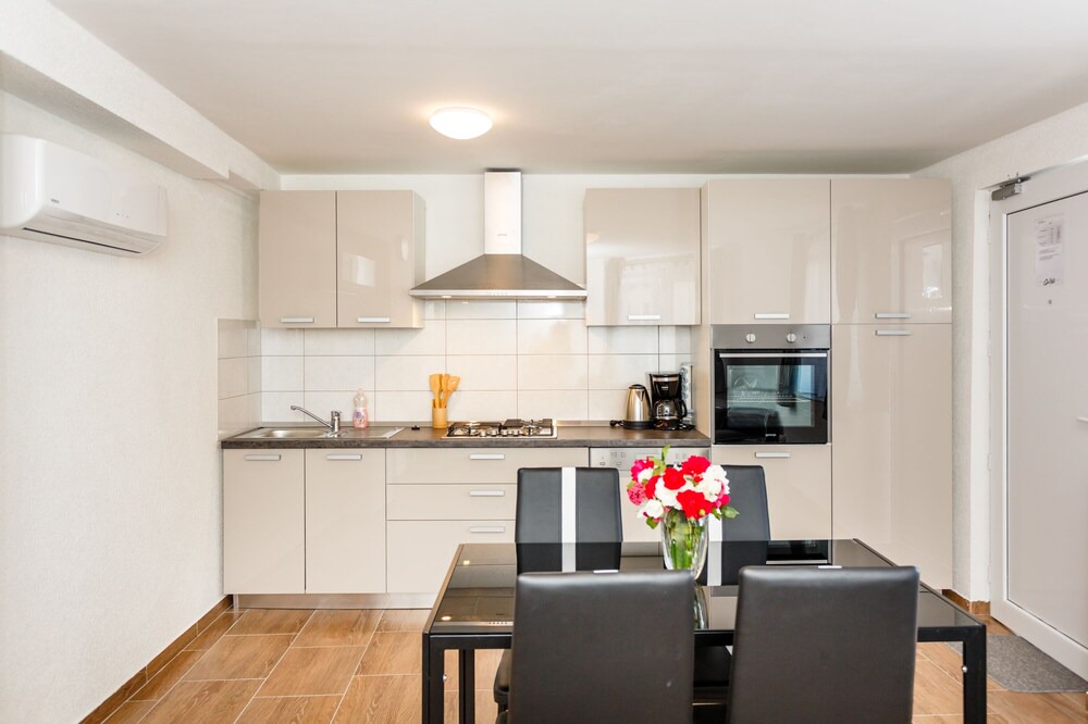 Photo of Kitchen in Draga Bascanska