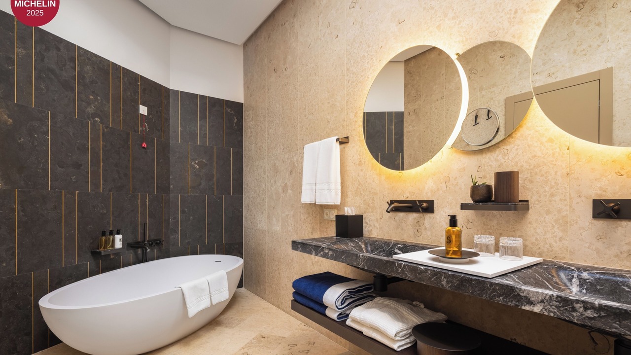 Photo of Bathroom in Zman