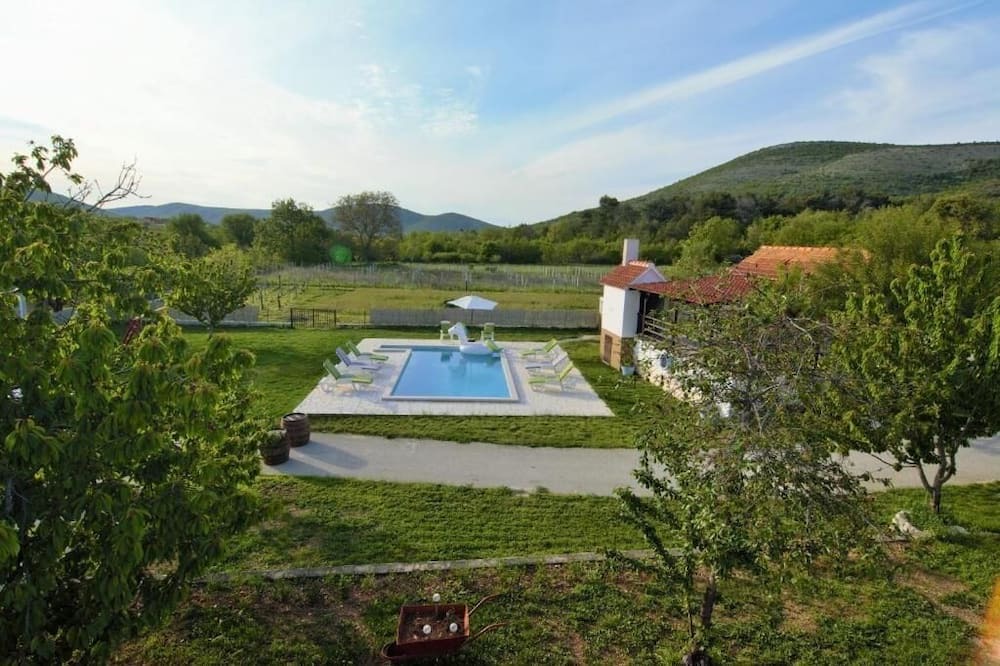 Photo of Outdoor in Labin