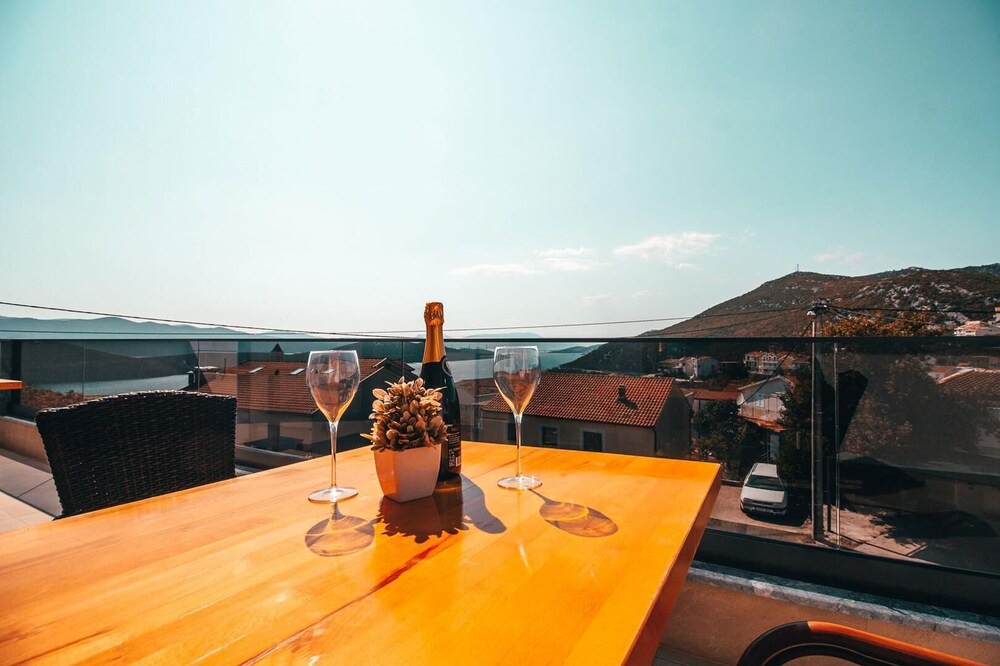 Photo of Patio Balcony in Neum