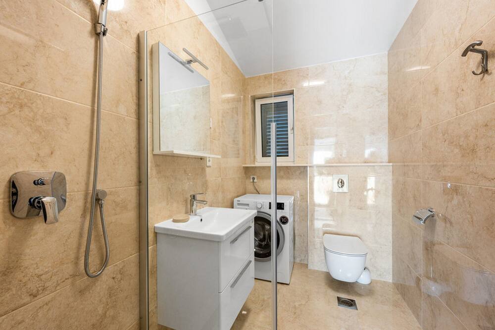 Photo of Bathroom in Sibenik
