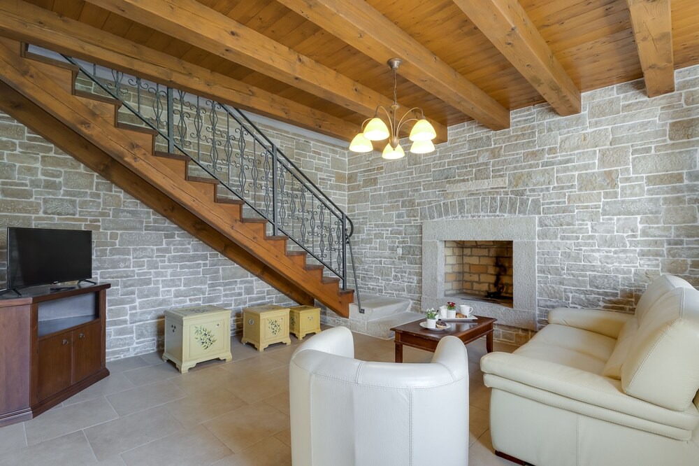 Photo of Livingroom in Jezenj