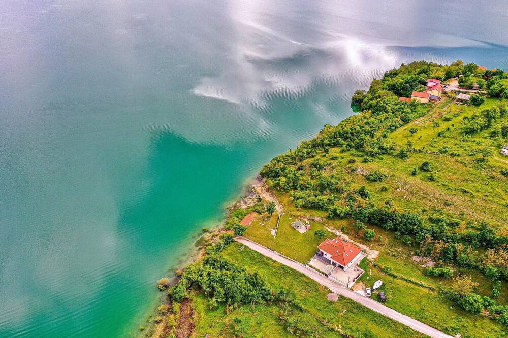 Photo of Outdoor in Garjak