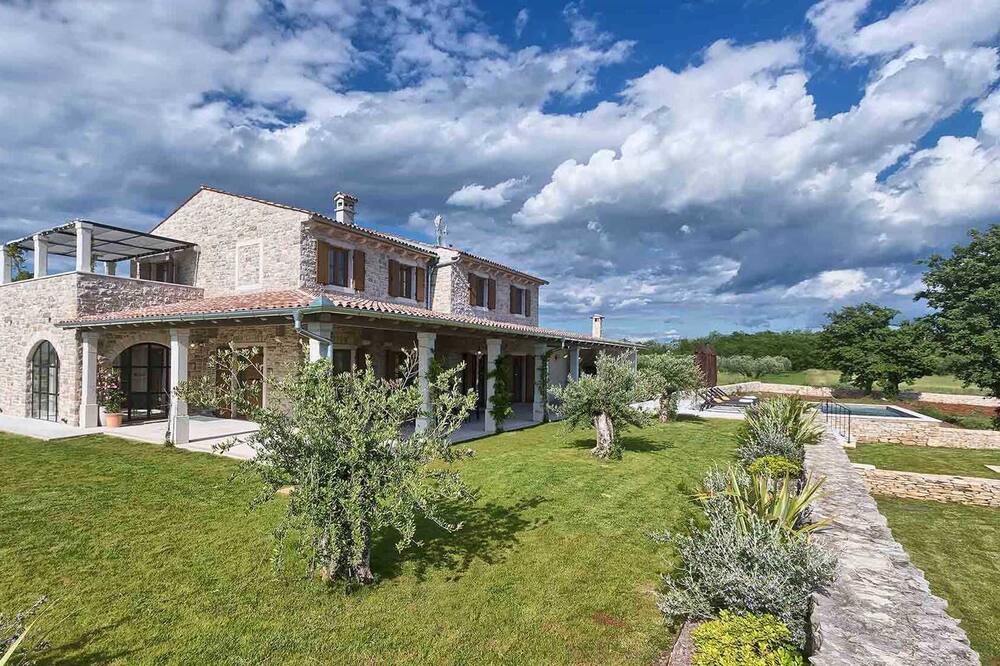 Photo of Outdoor in Finida