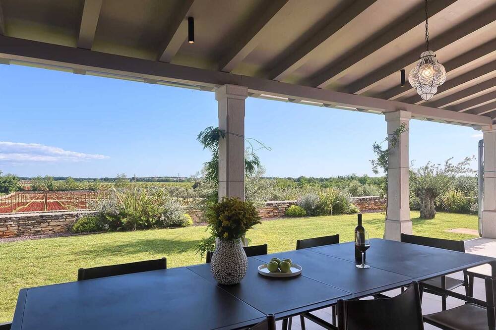 Photo of Outdoor in Finida