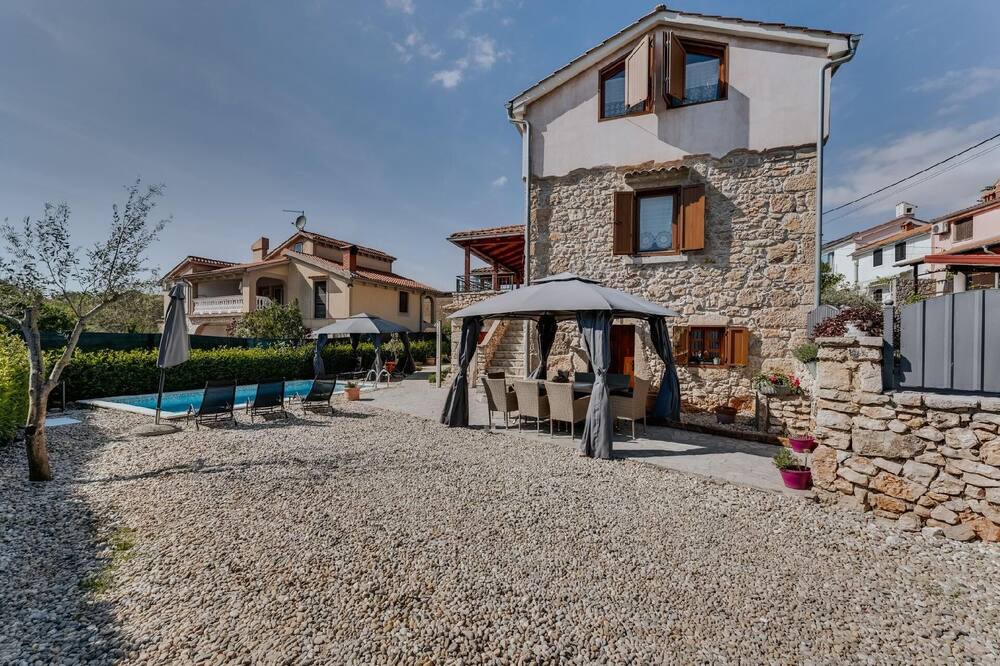 Photo of Outdoor in Polje