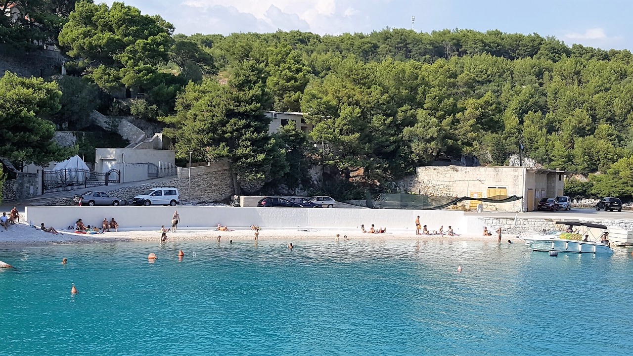 Photo of Others in Cove Basina (Jelsa)