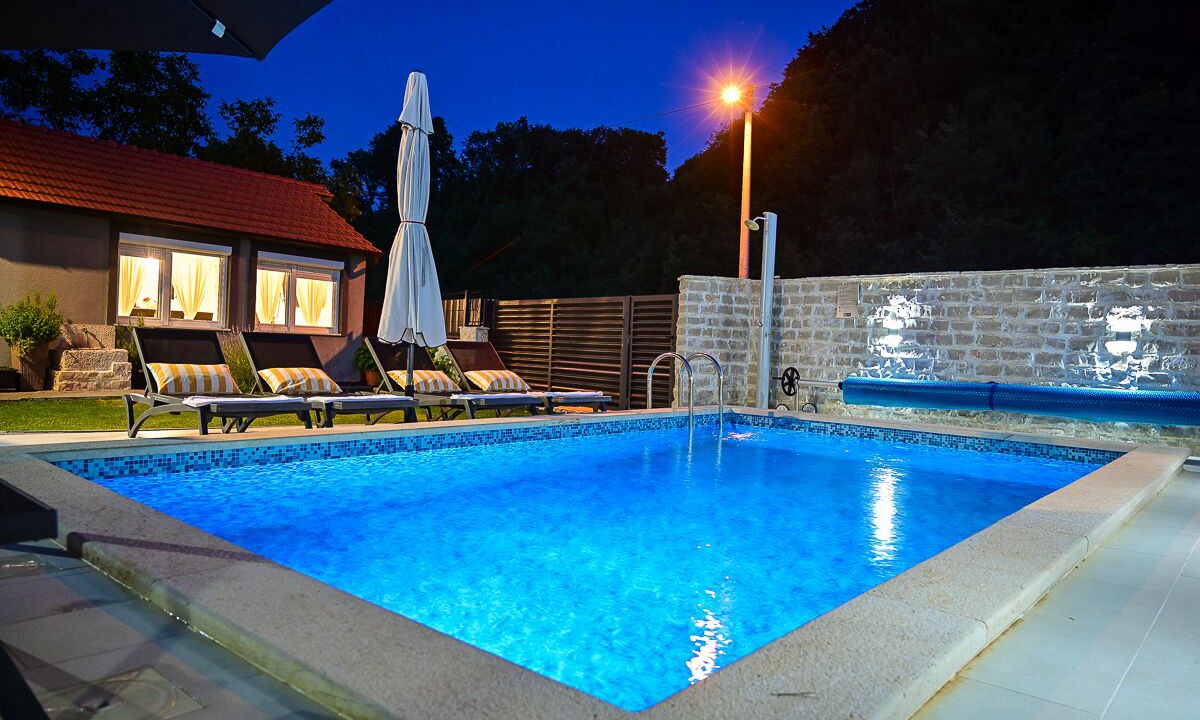 Photo of Outdoor in Citluk