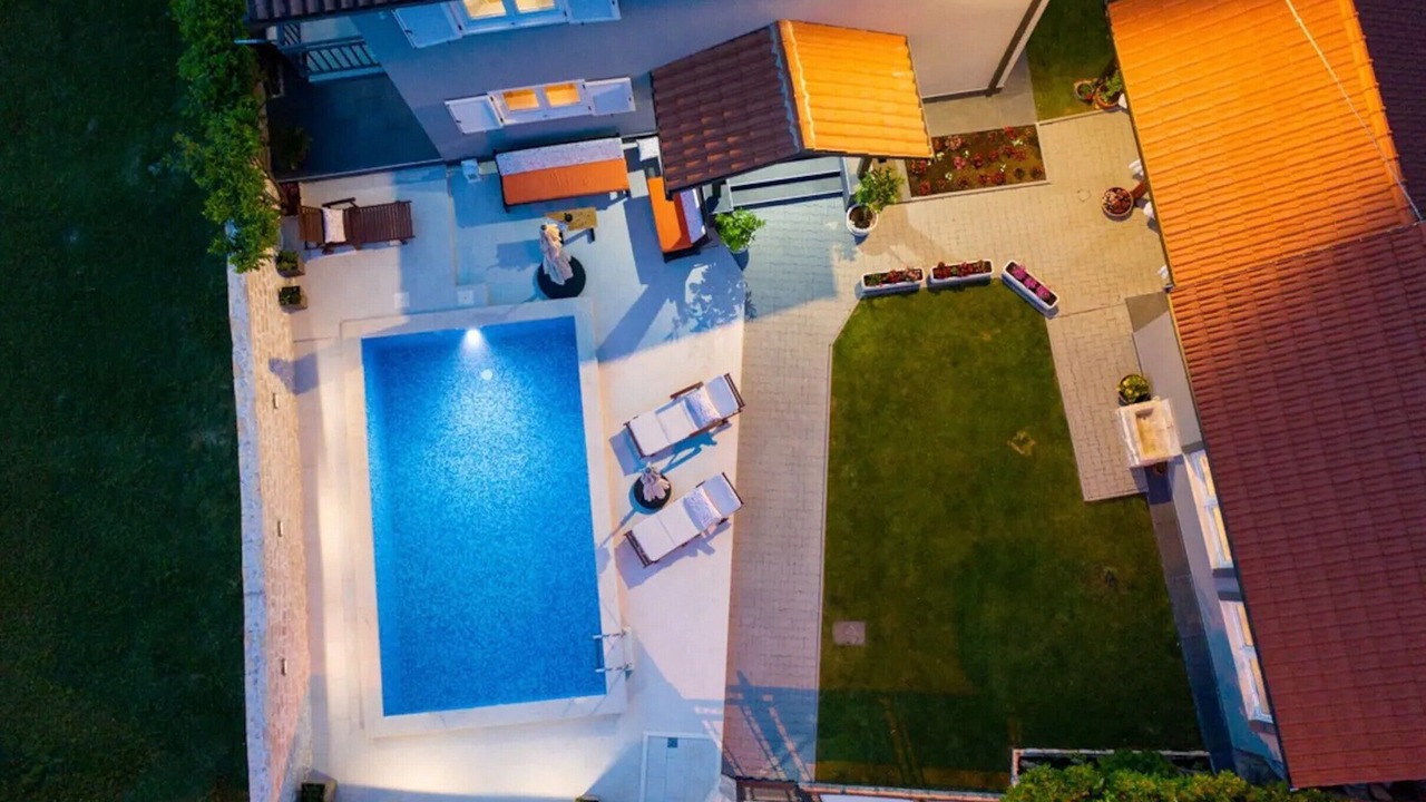 Photo of Outdoor in Citluk