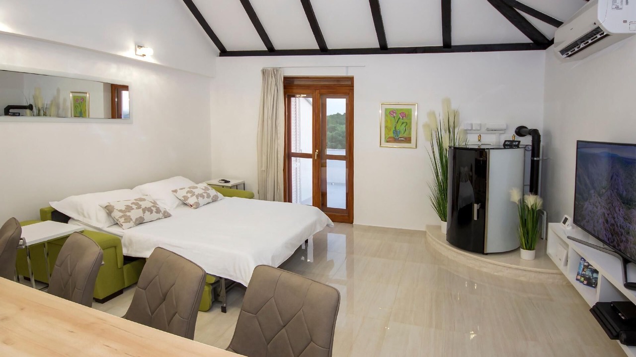 Photo of Bedroom in Pokrovnik