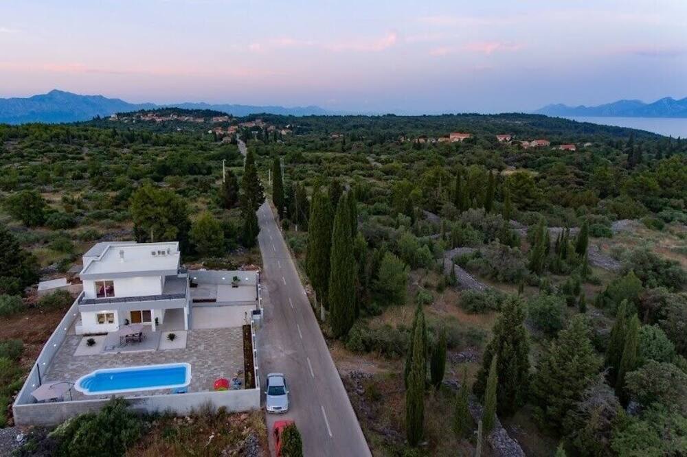 Photo of Outdoor in Bogomolje