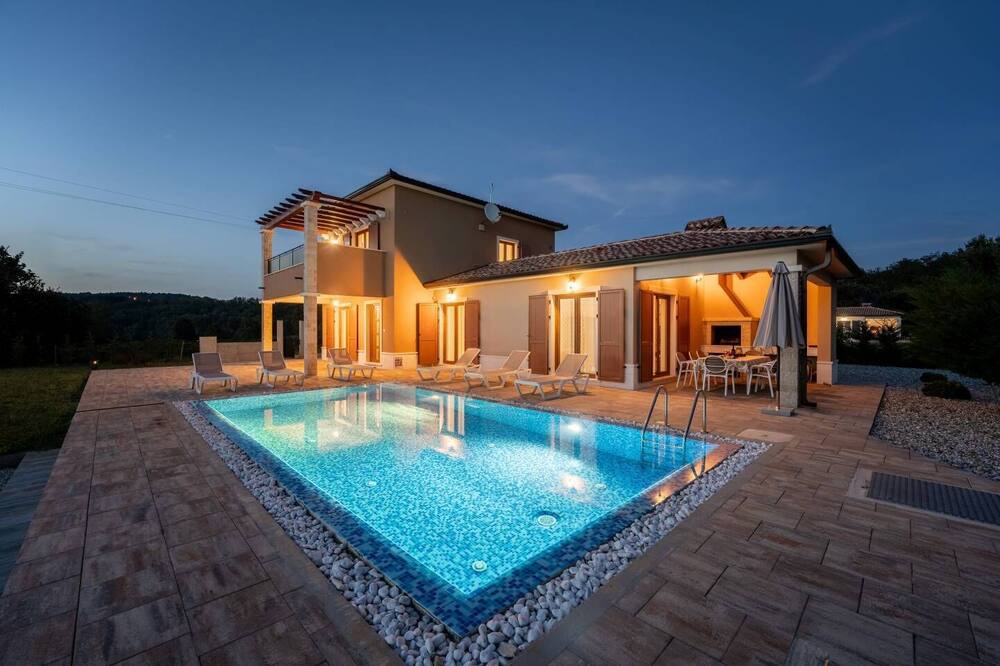Photo of Outdoor in Paradiz