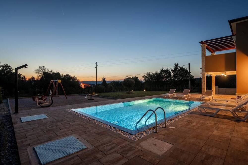 Photo of Outdoor in Paradiz