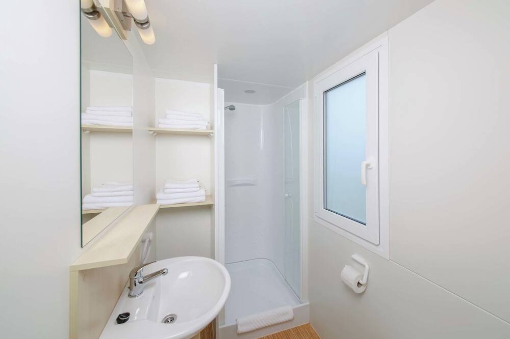 Photo of Bathroom in Karigador
