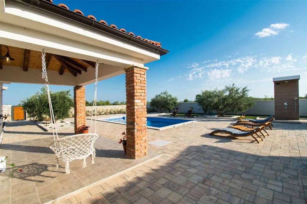 Photo of Patio Balcony in Cista Velika