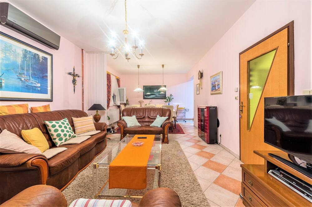 Photo of Livingroom in Podgradina