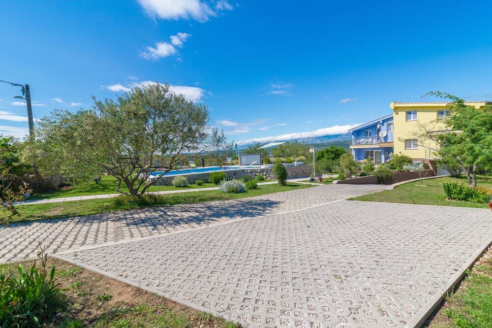 Photo of Outdoor in Podgradina