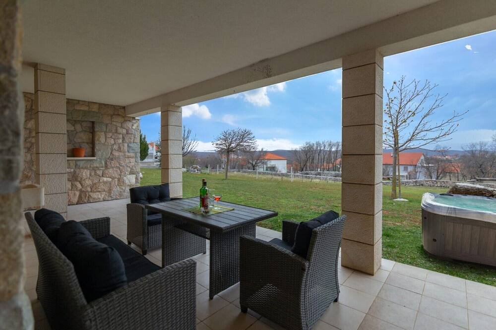 Photo of Outdoor in Svib