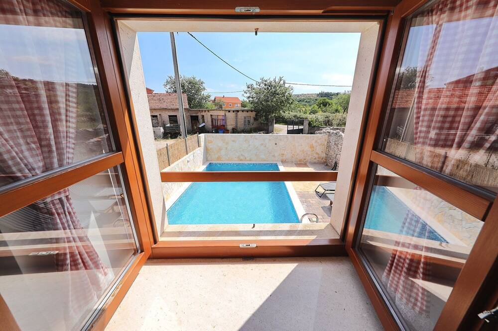 Photo of Outdoor in Nadin