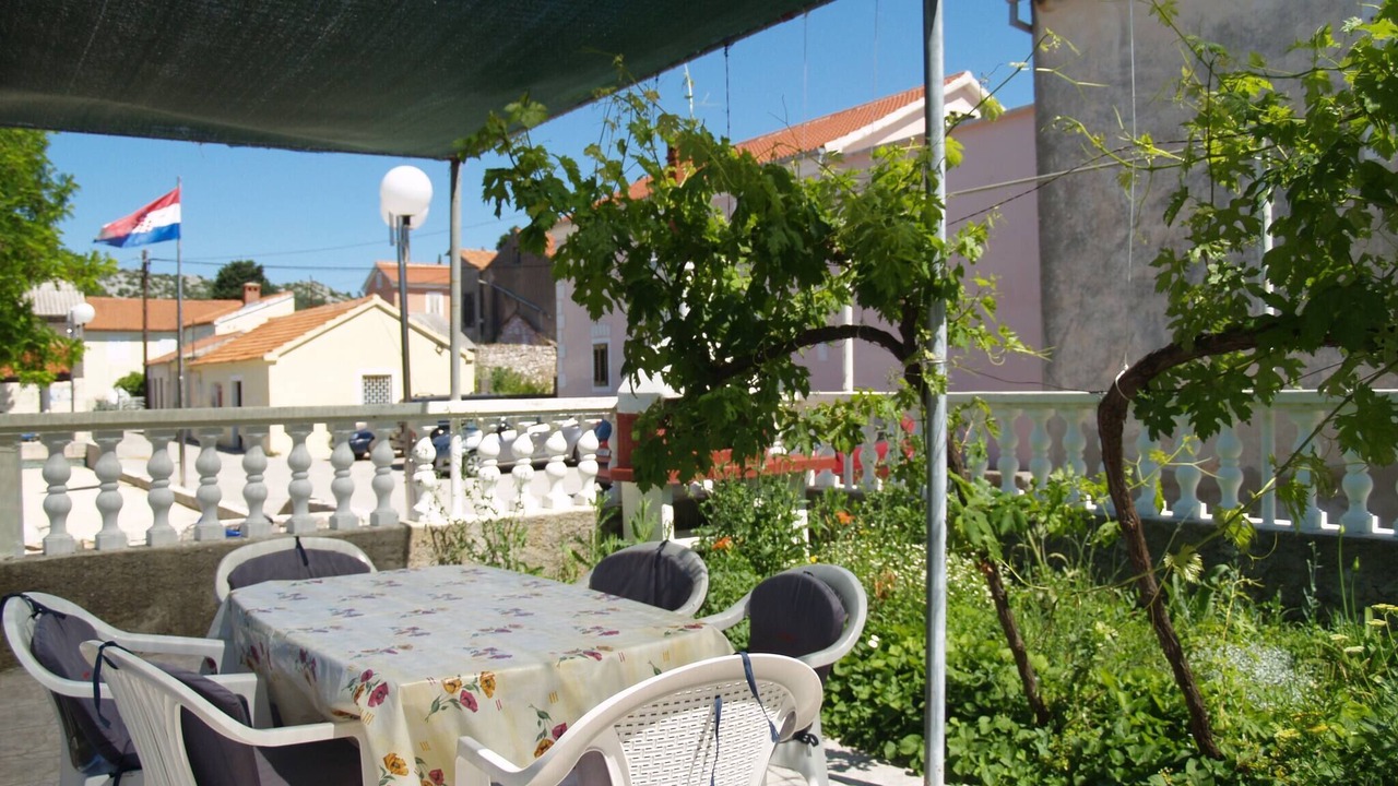 Photo of Outdoor in Lukoran