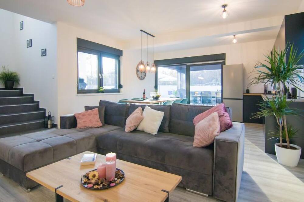 Photo of Livingroom in Gostinjac