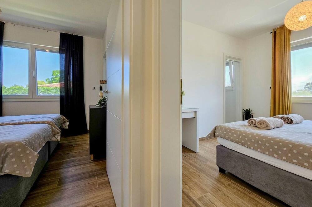 Photo of Bedroom in Seget