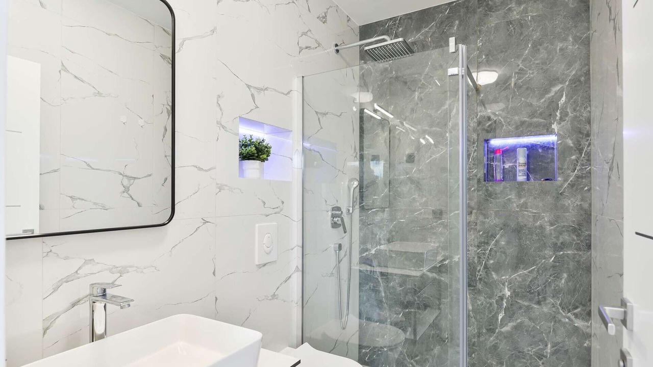 Photo of Bathroom in Srima