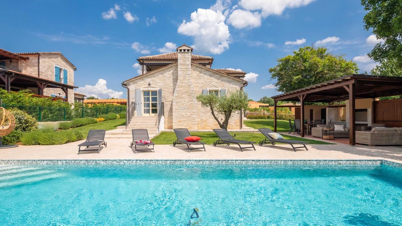 Photo of Outdoor in Mofardini