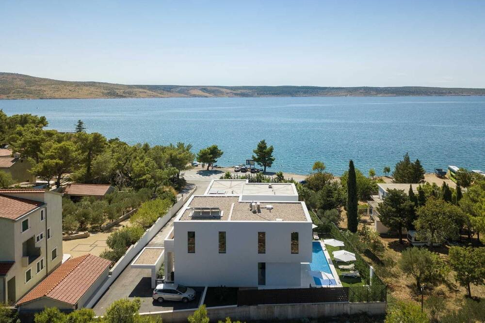 Photo of Others in Starigrad