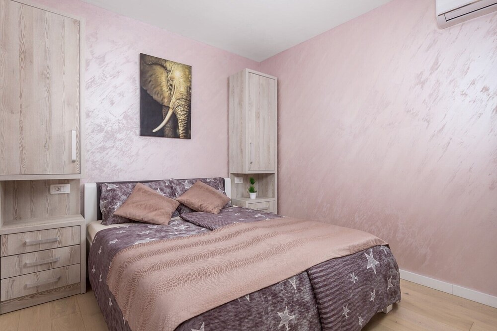 Photo of Bedroom in Bibici