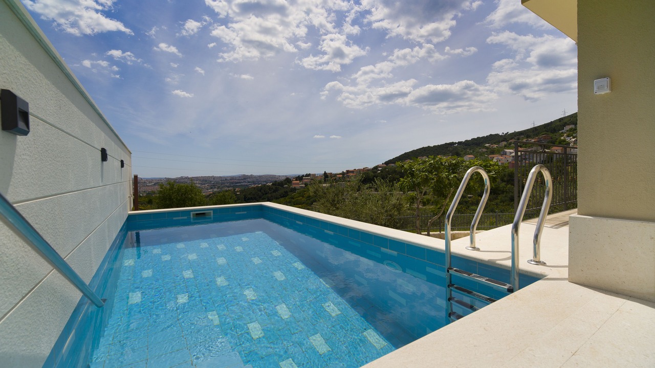 Photo of Outdoor in Solin