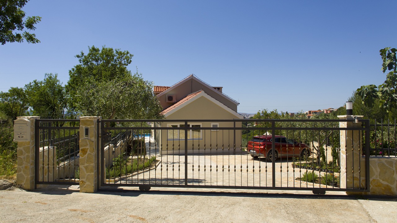Photo of Outdoor in Solin