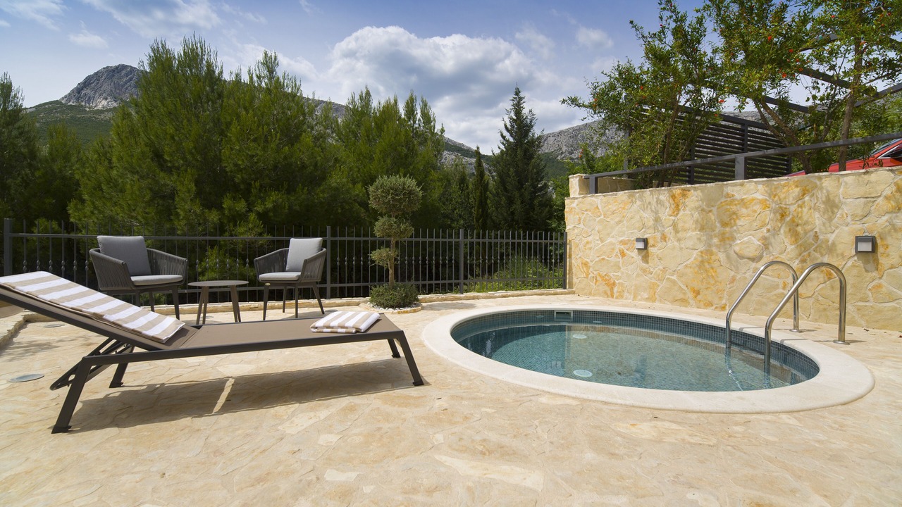 Photo of Outdoor in Solin