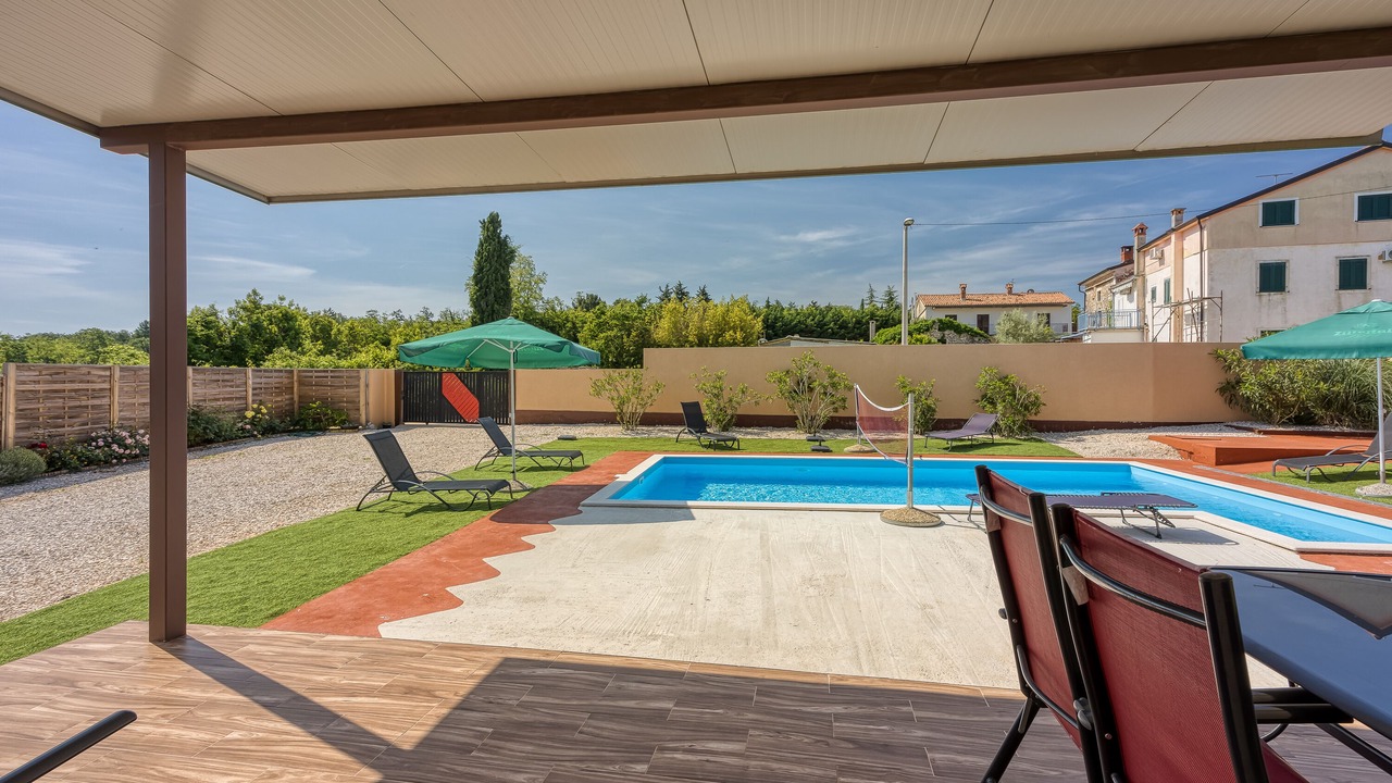 Photo of Outdoor in Materada