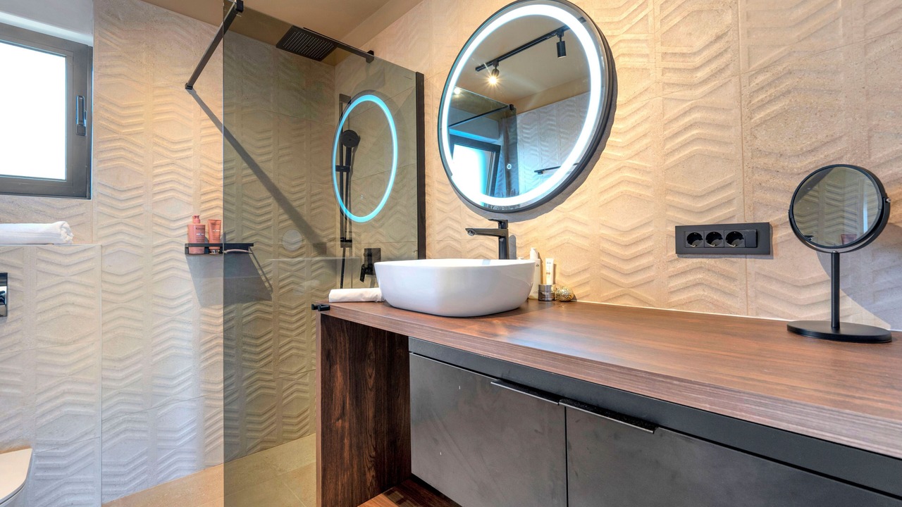 Photo of Bathroom in Srima