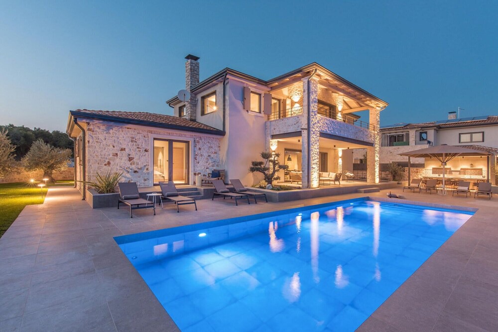 Photo of Outdoor in Frata