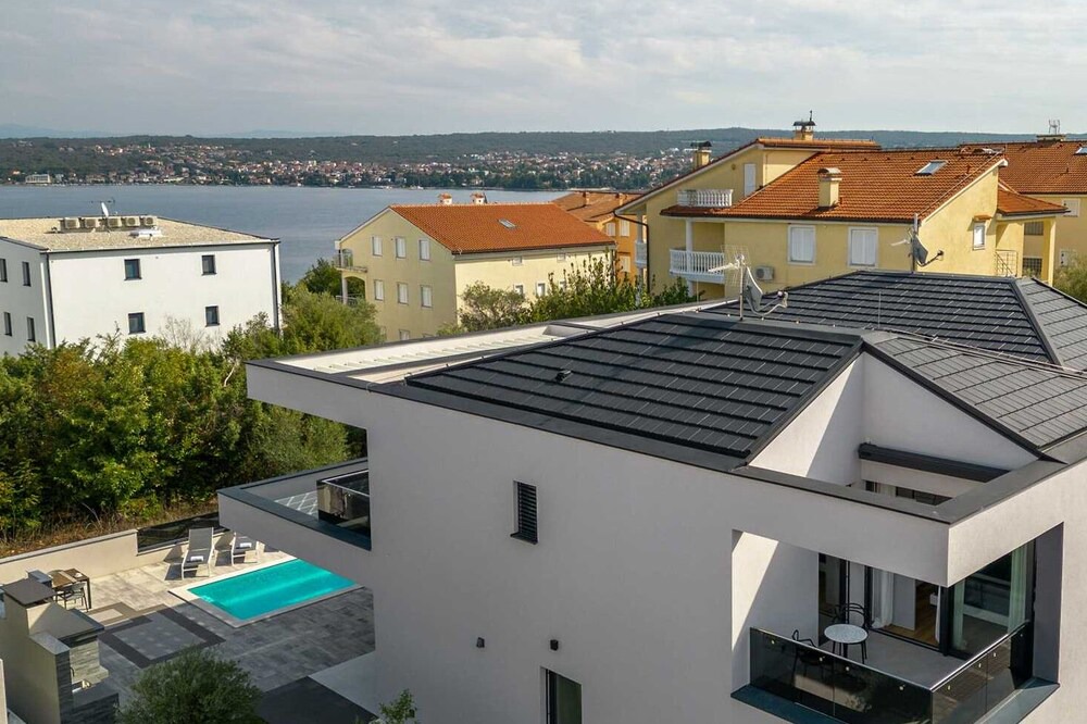 Photo of Outdoor in Porat