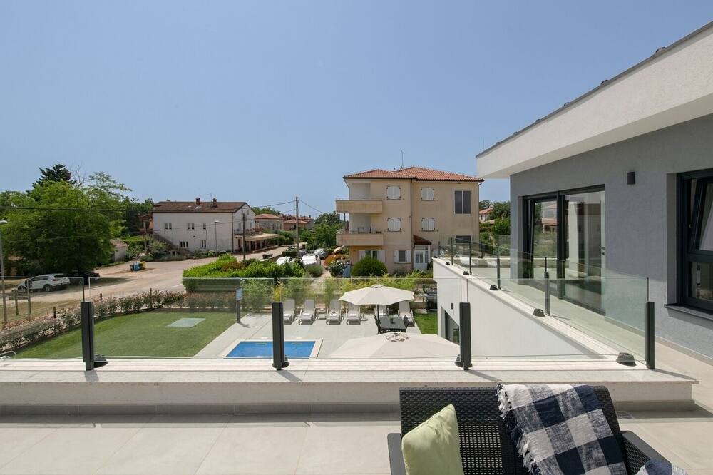 Photo of Outdoor in Fiorini