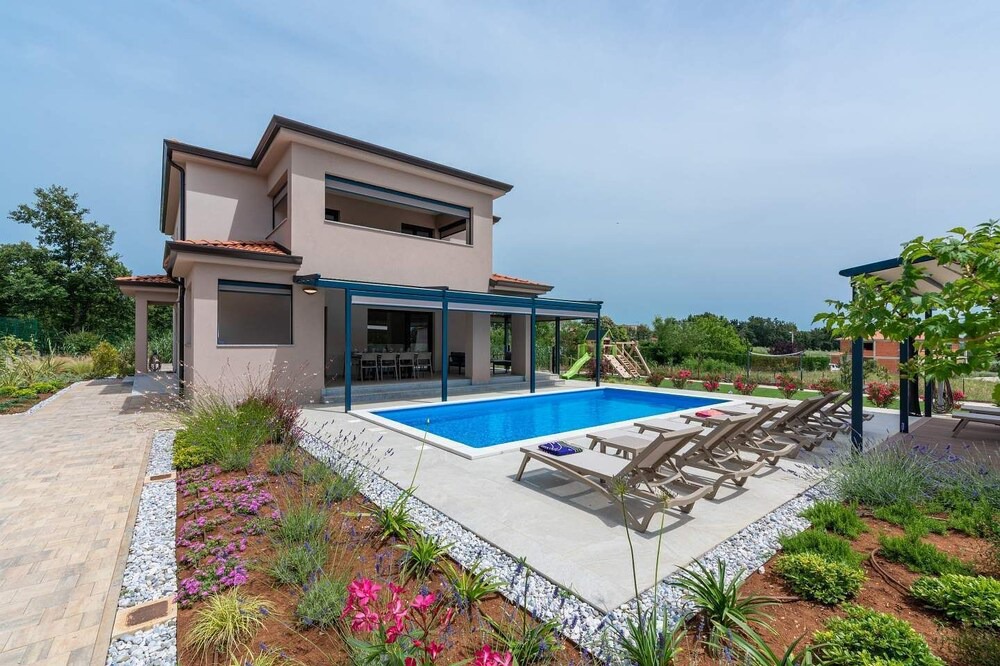 Photo of Outdoor in Kadumi